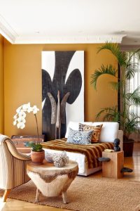 Ocher+shades+and+African+artworks+-+home+decor