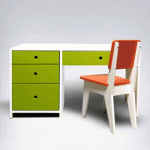 red-and-green-children-desk-by-ducduc