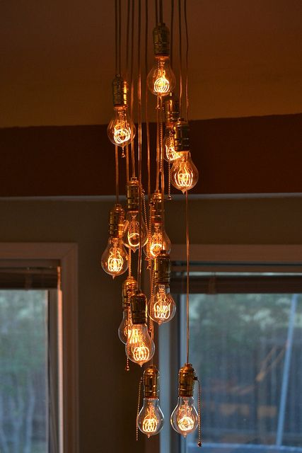 41 Stunningly Beautiful Vintage Lamps Enhanced by the Lightbulbs