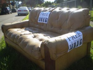 Dr. Zaius Sofa Free | By SkinnyKidN/W2