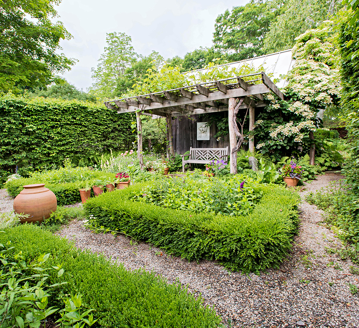 10 Landscape Lessons Learned From Garden Designing