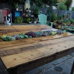 VIEW IN GALLERY Outdoor-Pallet-Furniture-DIY-ideas-and-tutorials12