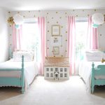 Gorgeous little girls bedroom. I love the polka-dots!