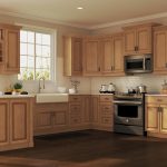 Hampton Wall Kitchen Cabinets in Medium Oak