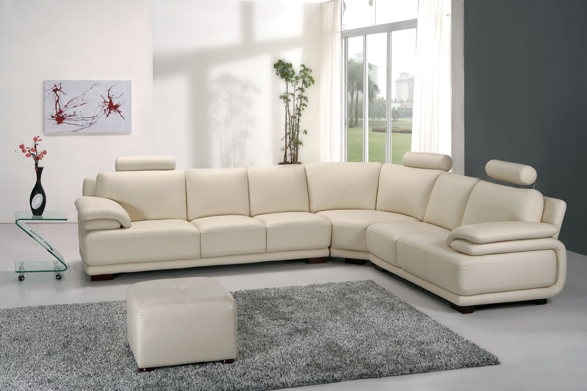 The beauty of corner leather sofa