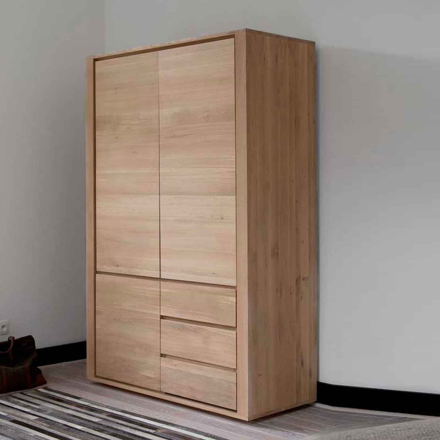 oak-shadow-wardrobe-3-doors-2-drawers