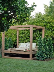 Daydreaming: Outdoor Beds | Centsational Girl