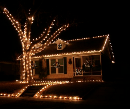Outdoor Christmas Lights Ideas To Try
