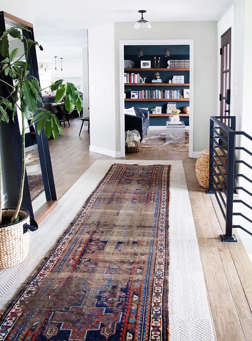 6 brilliant ideas to style Persian rug according to designers