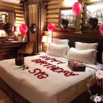 Room decoration for birthday surprise ❤ #surpriseplannermelaka  #surpriseplannermuar #surpriseplannerledang #surpriseplannerjoho… | room  decor surprise