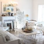 chabby chic living room with tufted sofa