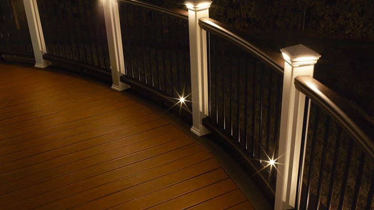 Deck Lighting & Outdoor Lighting - DecksDirect