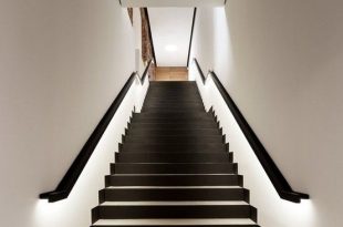 black Stairs lighting under handrail. Brilliant. | Home Sweet Homeu003c3
