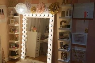 15 Fantastic Vanity Mirror with Lights for Bedroom Ideas | Decor