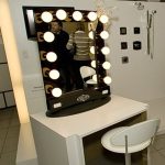 vanity mirror with lights | Broadway Lighted Table Top Vanity Mirror