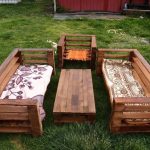 The process of adorning your garden with wooden garden furniture sets