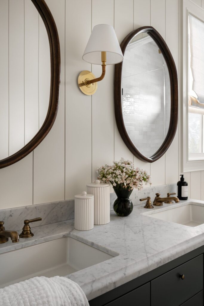 1698442452_Bathroom-Lighting-Fixtures.jpg