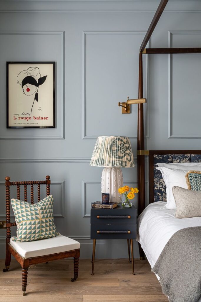 1698444909_Four-Poster-Bed.jpg