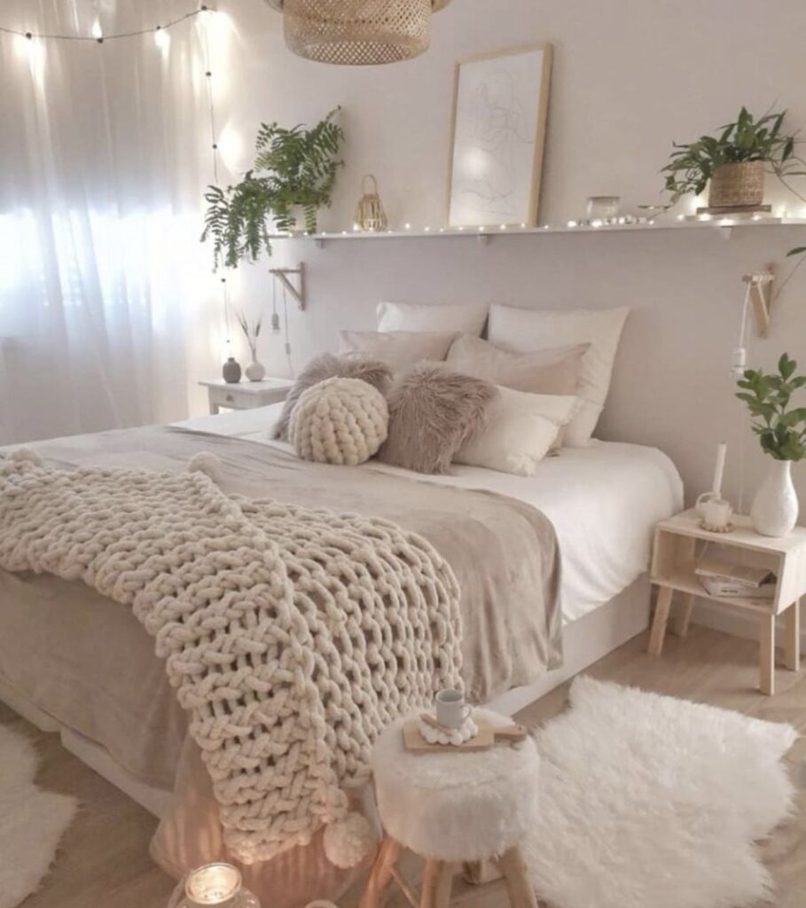 1698459231_Teenage-Girls-Bedroom.jpg