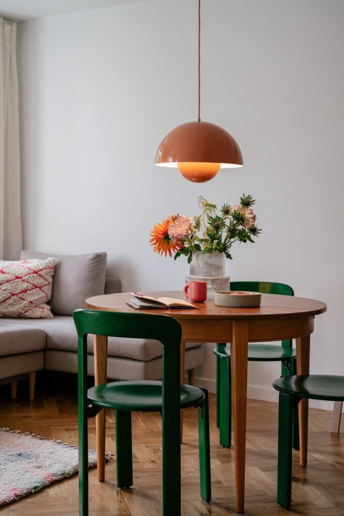 1698460309_Armchair-Small.jpg