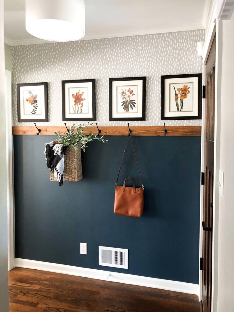1698463599_Hallway-decorating-ideas.jpg