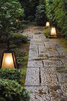 1698466665_Pathway-lights.jpg