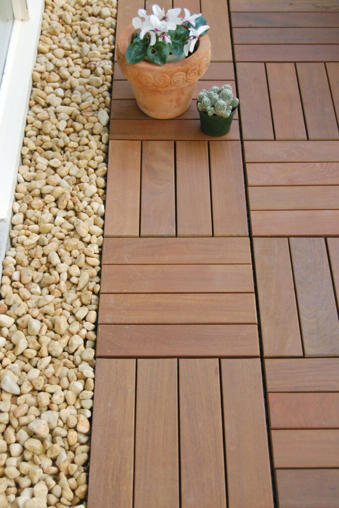 1698466707_Patio-Tiles-Ideas.jpg