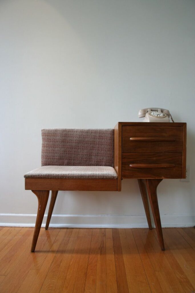 1698467170_Retro-Furniture.jpg
