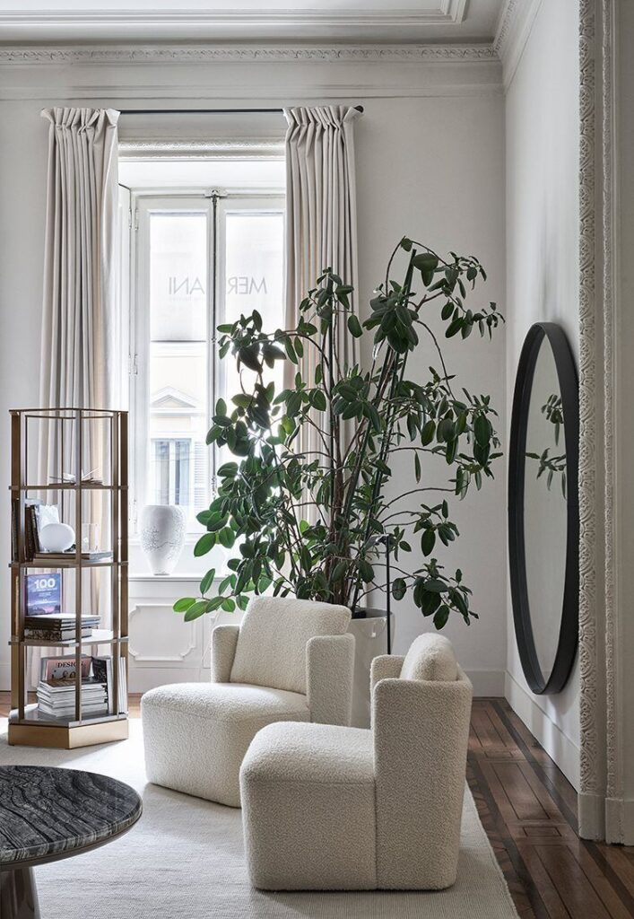 1698469416_Armchair-Small.jpg