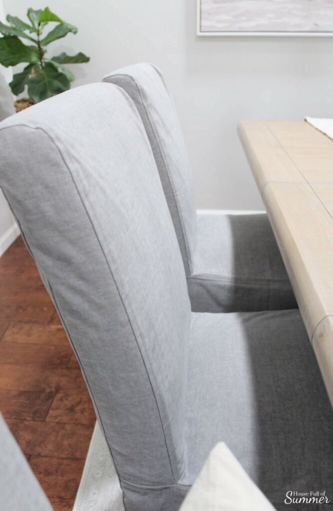 1698471741_Dining-Chair-Covers.jpg