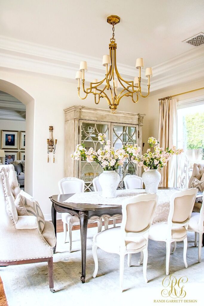 1698471901_Elegant-Dining-Room-Set.jpg