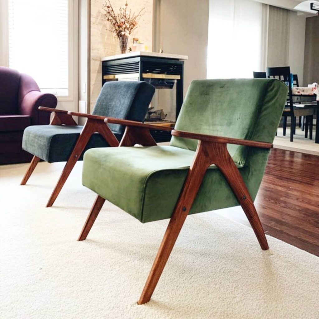 1698476263_Retro-Armchair.jpg