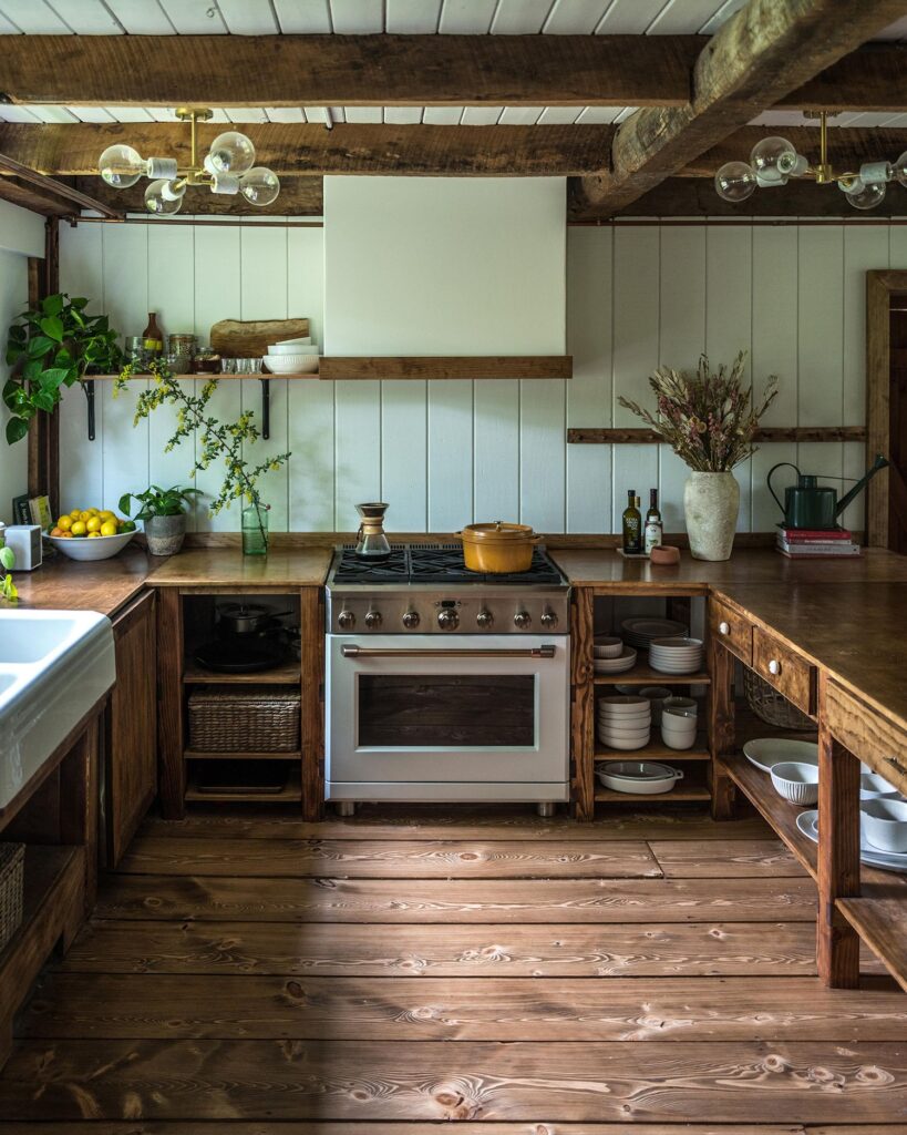 1698476424_Rustic-Kitchen.jpg