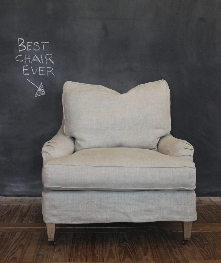 1698480260_Comfortable-Living-Room-Chairs.jpg