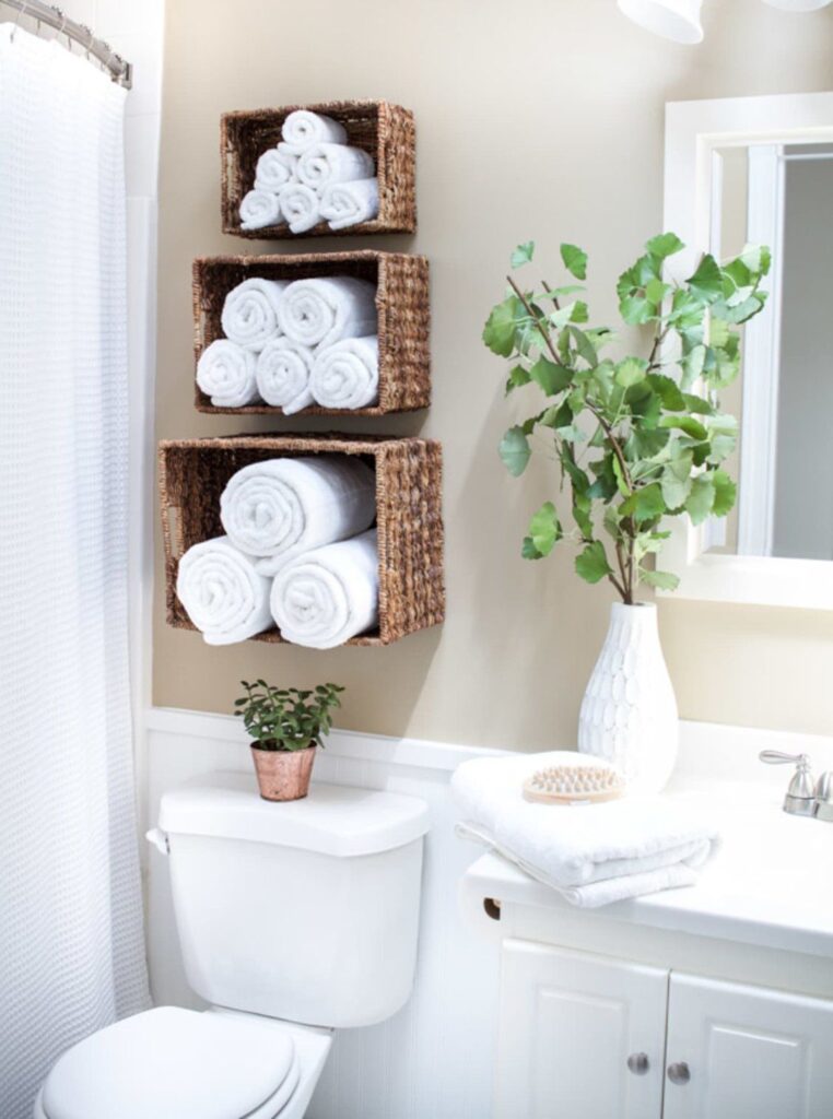 1698491578_Diy-Bathroom-Towel-Storage.jpg