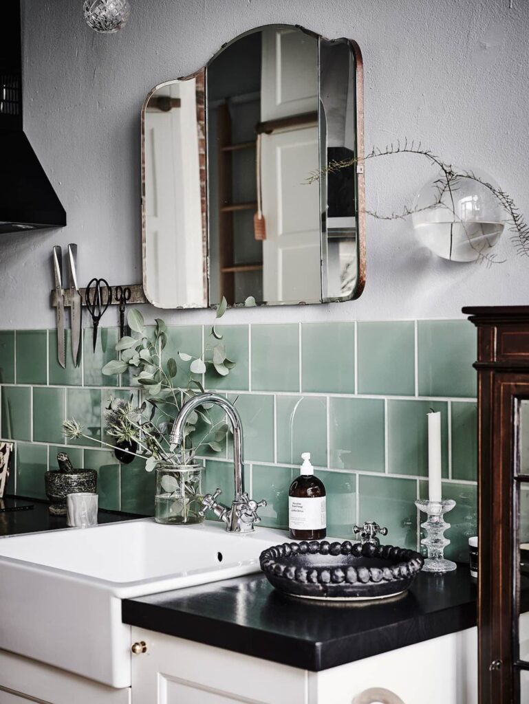 1698492719_Inexpensive-Backsplash.jpg