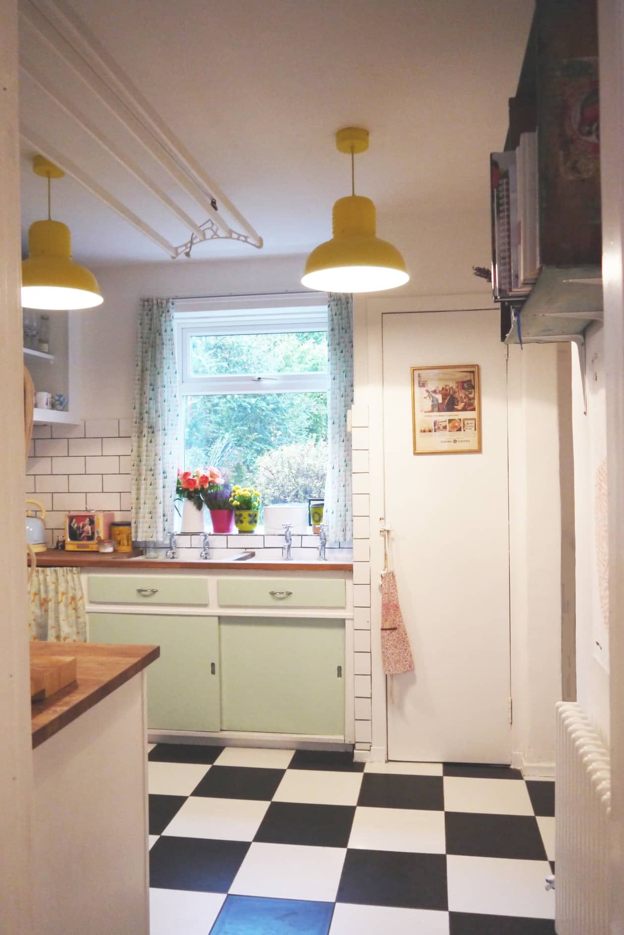 Vintage Kitchen Ideas That Radiate
  Timeless Style