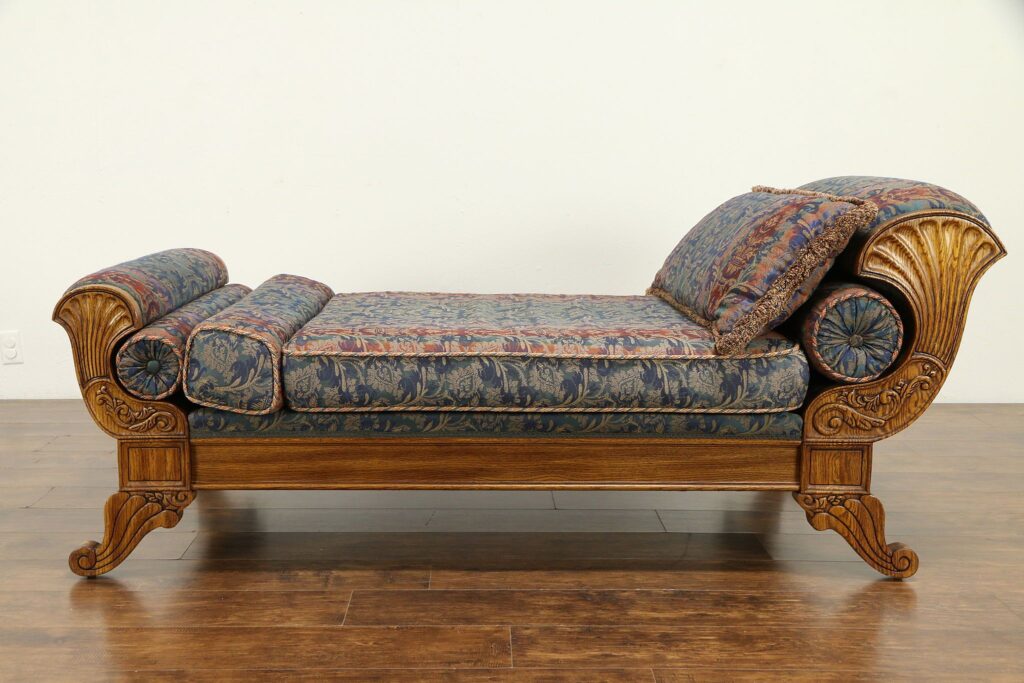 1698498144_Antique-Sofa.jpg