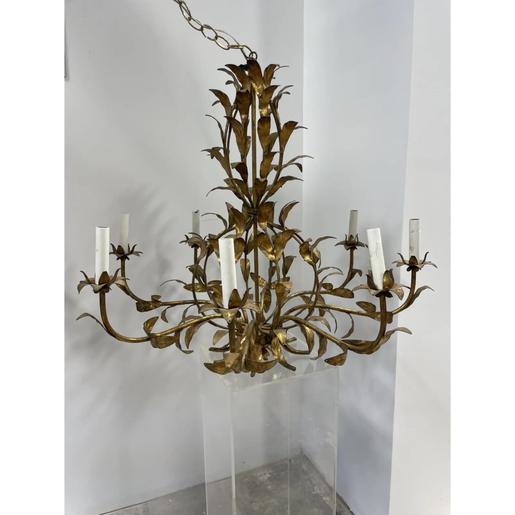 1698500959_Florentine-chandelier.png