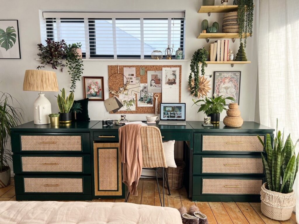 1698503394_Modern-Chests-of-drawers.jpg