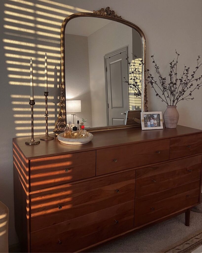 1698503464_Modern-Dresser-Mirror.jpg