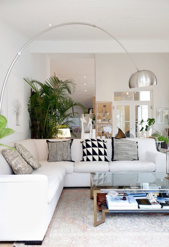 1698507223_arc-lamp.jpg