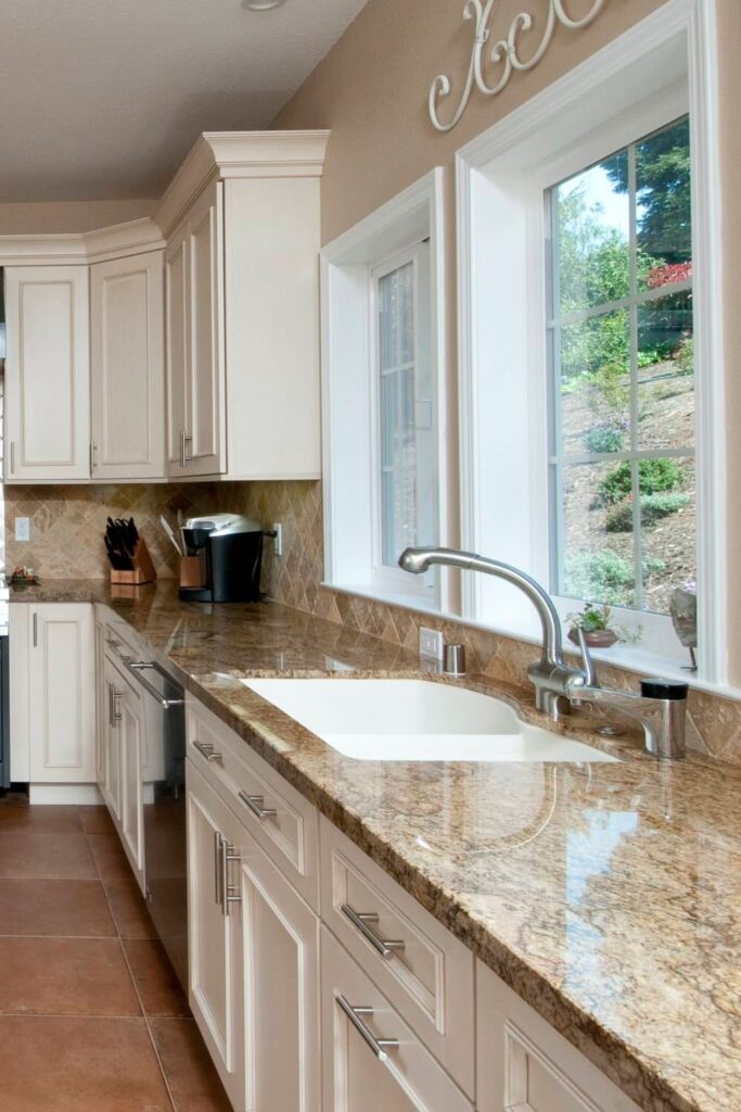 1698511122_Kitchen-Granite-Countertops.jpg