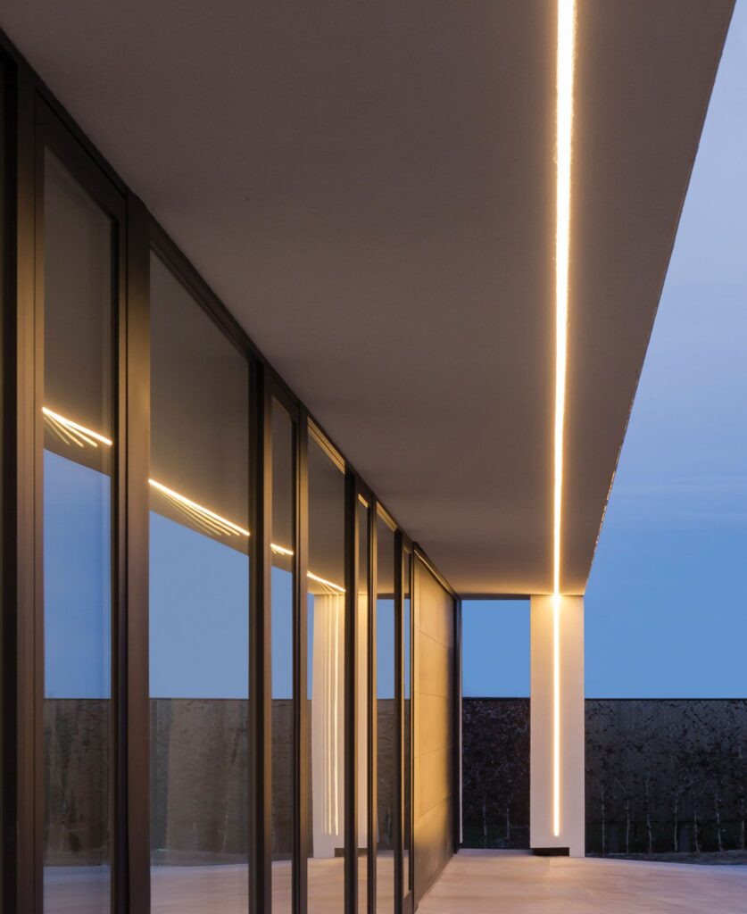 1698513341_Outdoor-Led-Lighting.jpg