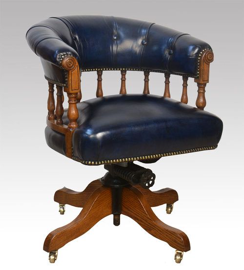 1698516775_Captains-Chair.jpg