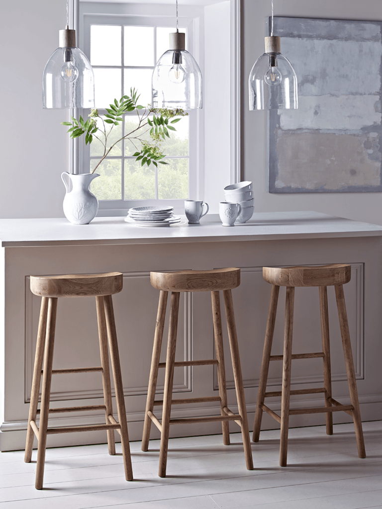 1698518560_Kitchen-Bar-Lights.png