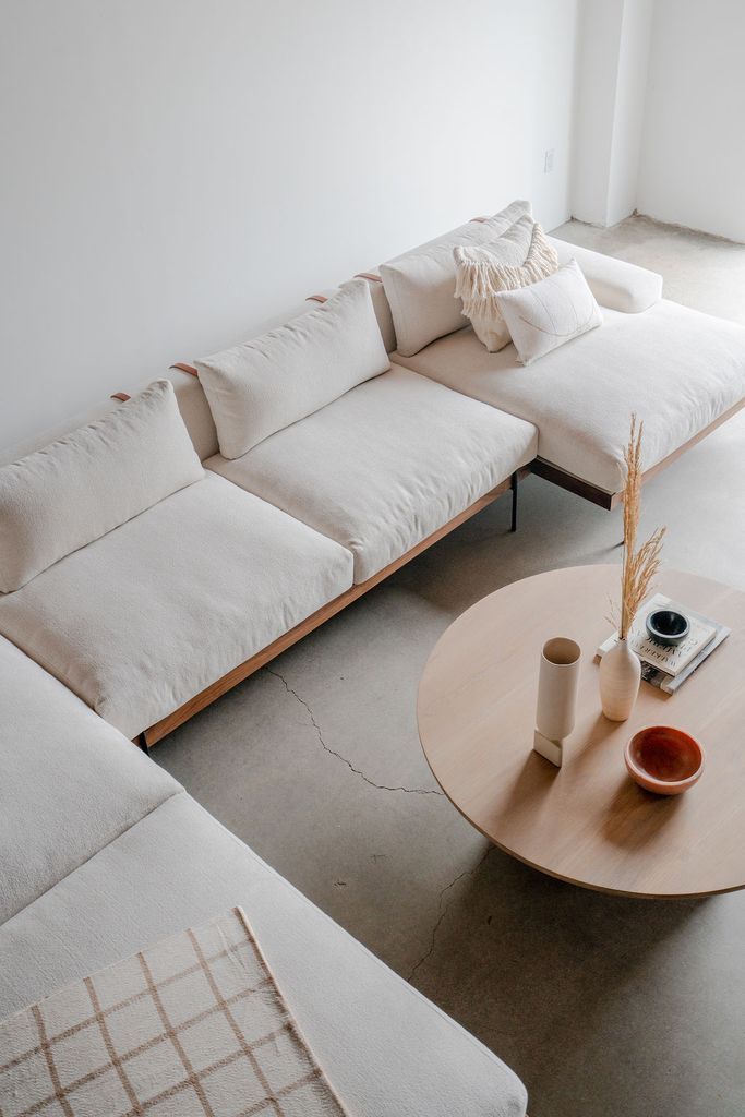 1698520900_Sectional-Sofas.jpg