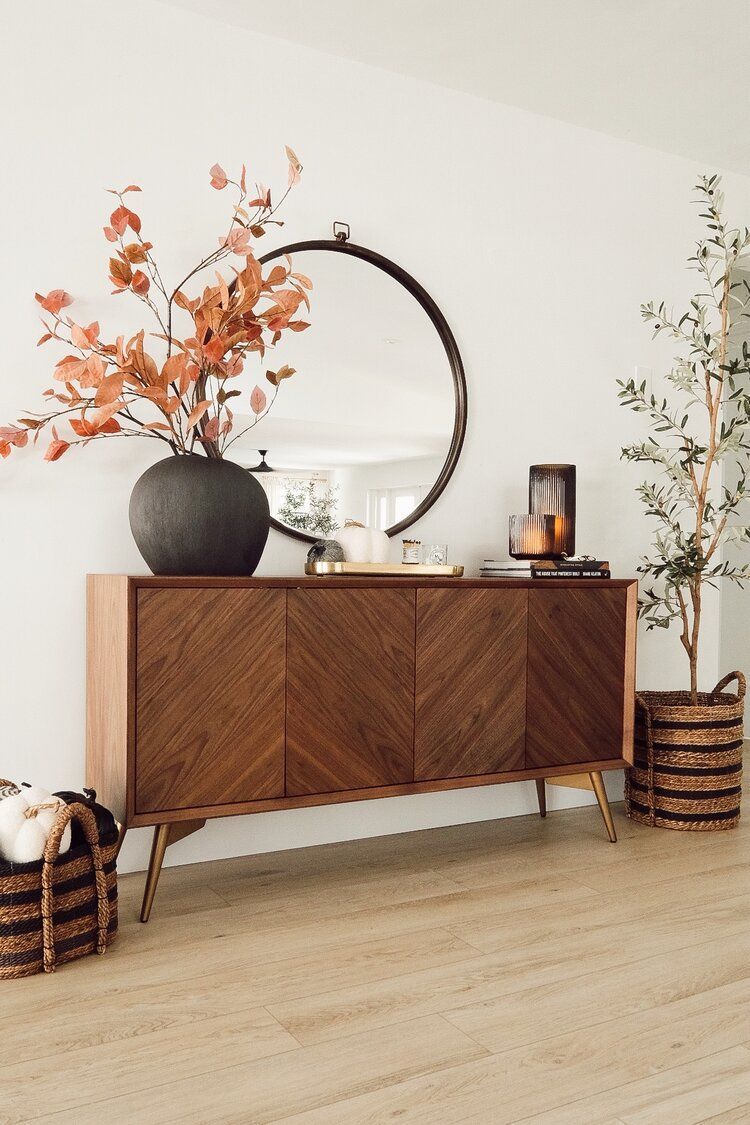 How to style your sideboard
