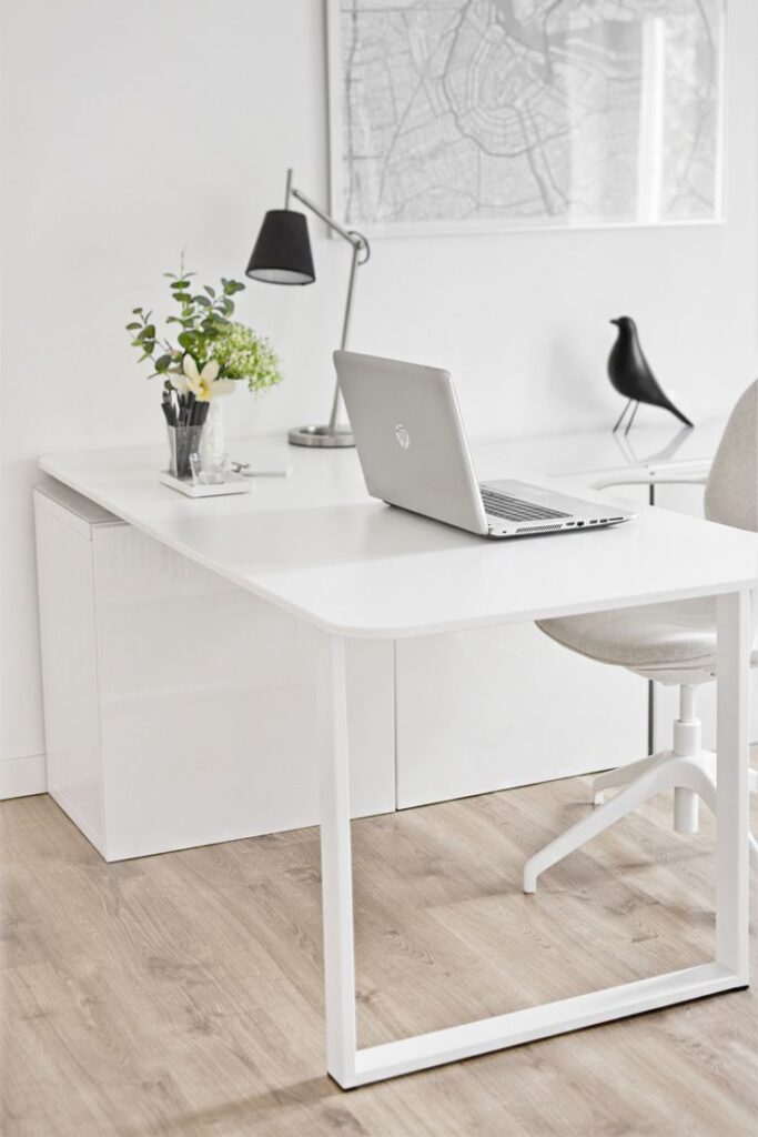 1698521905_White-Office-Furniture.jpg
