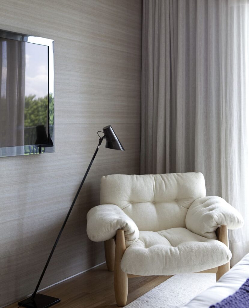 Comfy-Armchair.jpg
